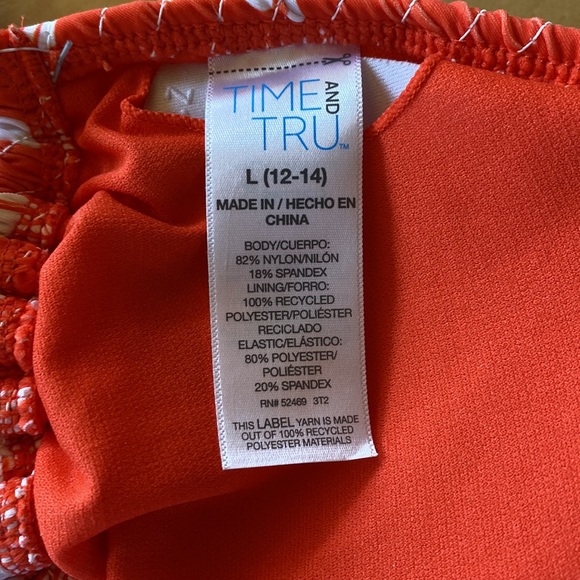 Time & Tru- Coral / Orange & White Flower 🌸 Design / Pattern Bikini  Top - Picture 3 of 7